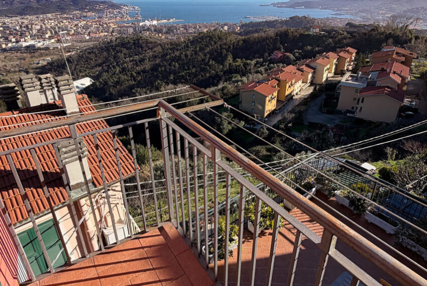 008balcone1 rif310